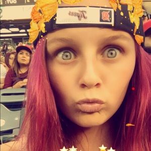 Meet your Posher, Abby